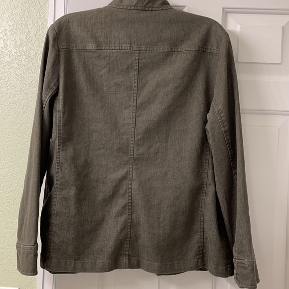 # Alfred Dunner Jacket. - Picture 2 of 10